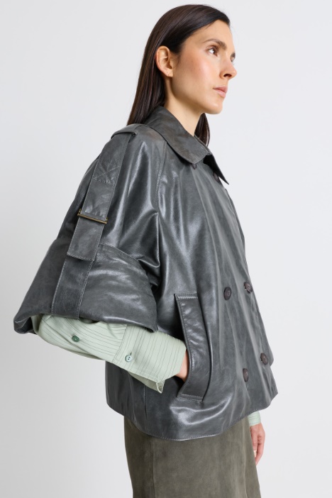 Giacca corta doppiopetto stile trench