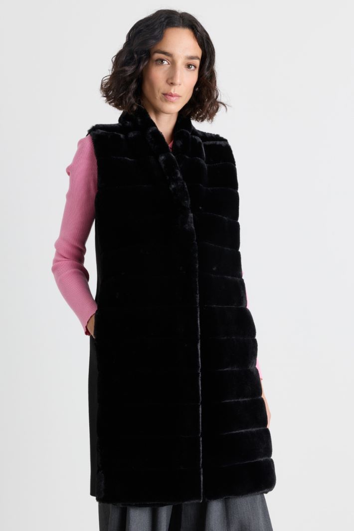 Gilet with a soft quilted insert - BLACK - Intrend - 2