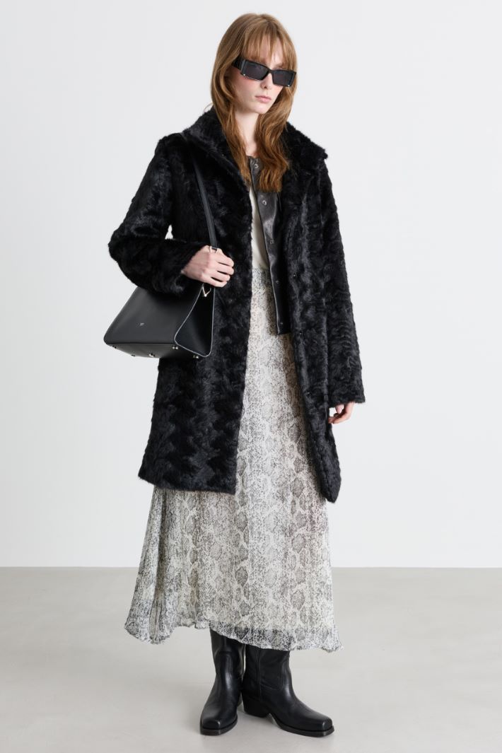 Soft Fabric Coat - BLACK - Intrend