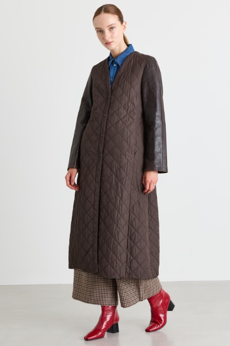 Cappotto trapuntato in tessuto tecnico