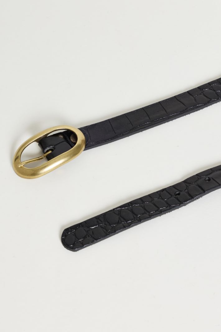 Croc-embossed belt - BLACK - Intrend - 2