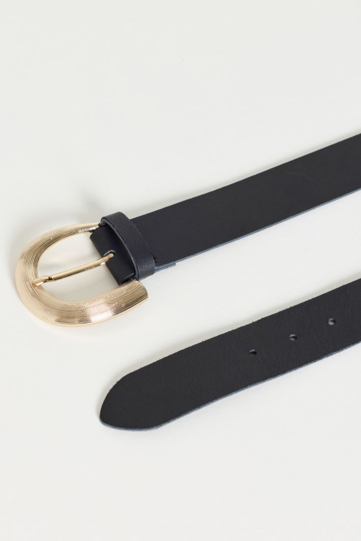 Smooth leather belt - BLACK - Intrend - 2