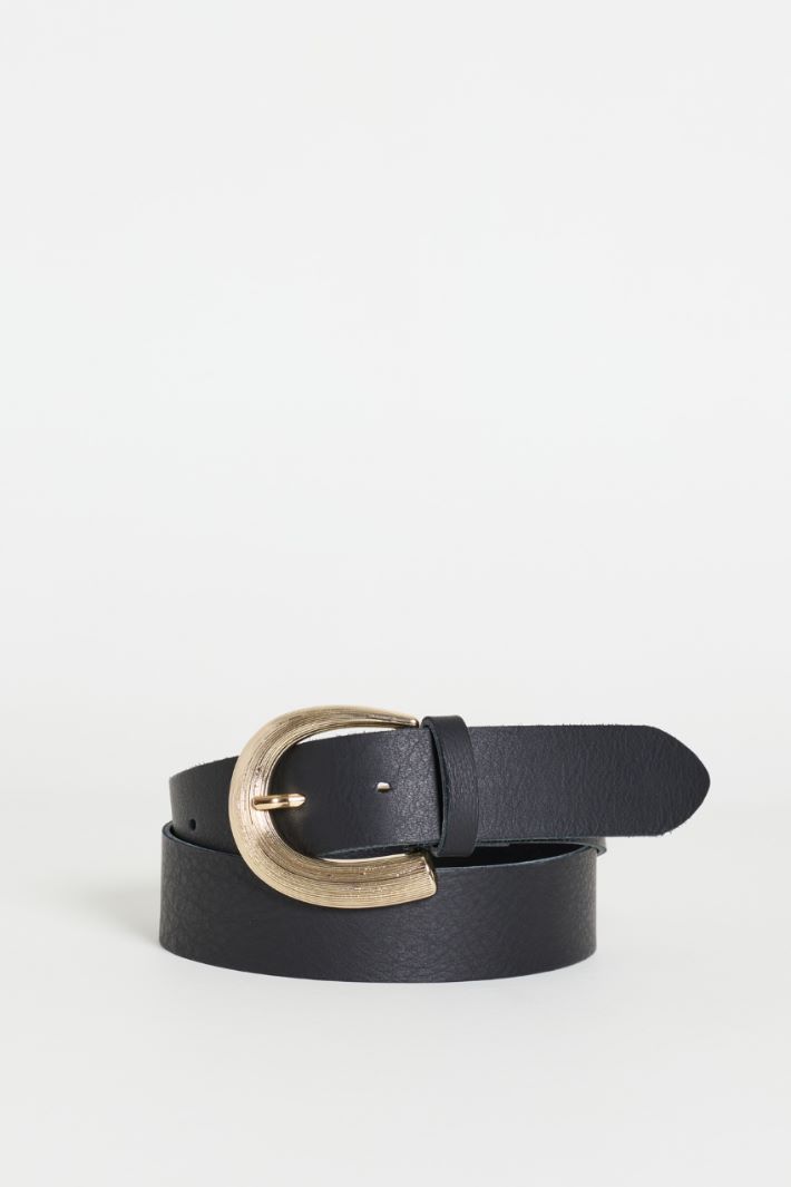 Smooth leather belt - BLACK - Intrend