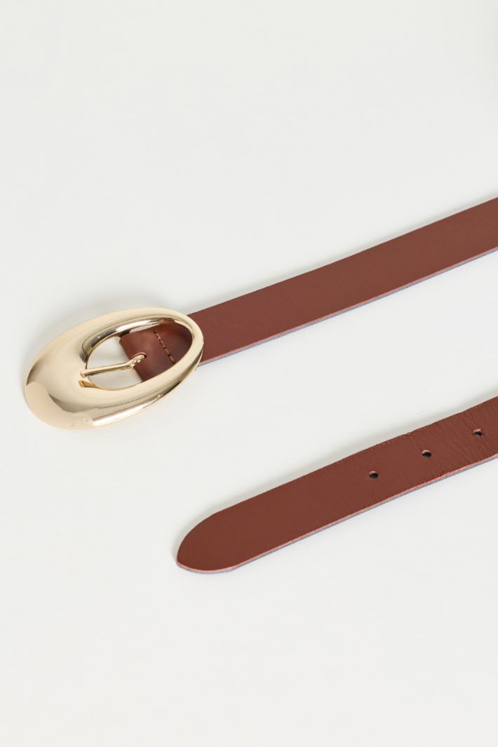 Oval buckle belt - BROWN - Intrend - 2