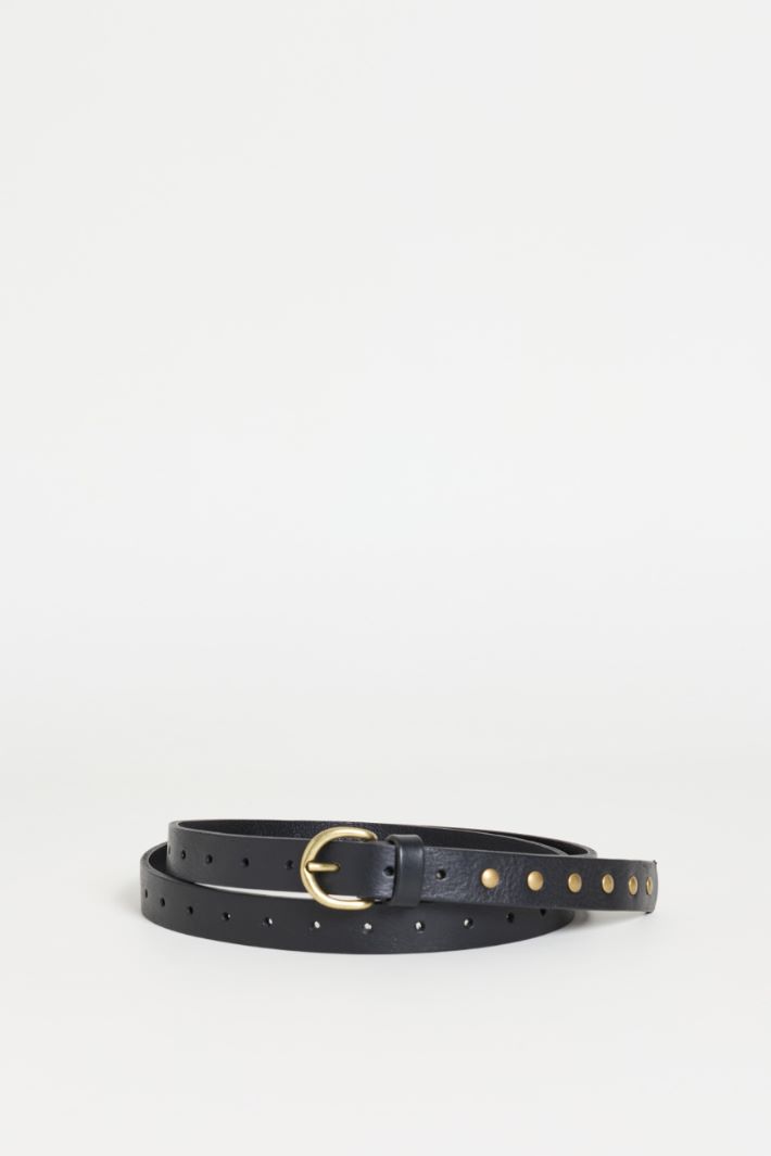 Slim belt with round studs - BLACK - Intrend