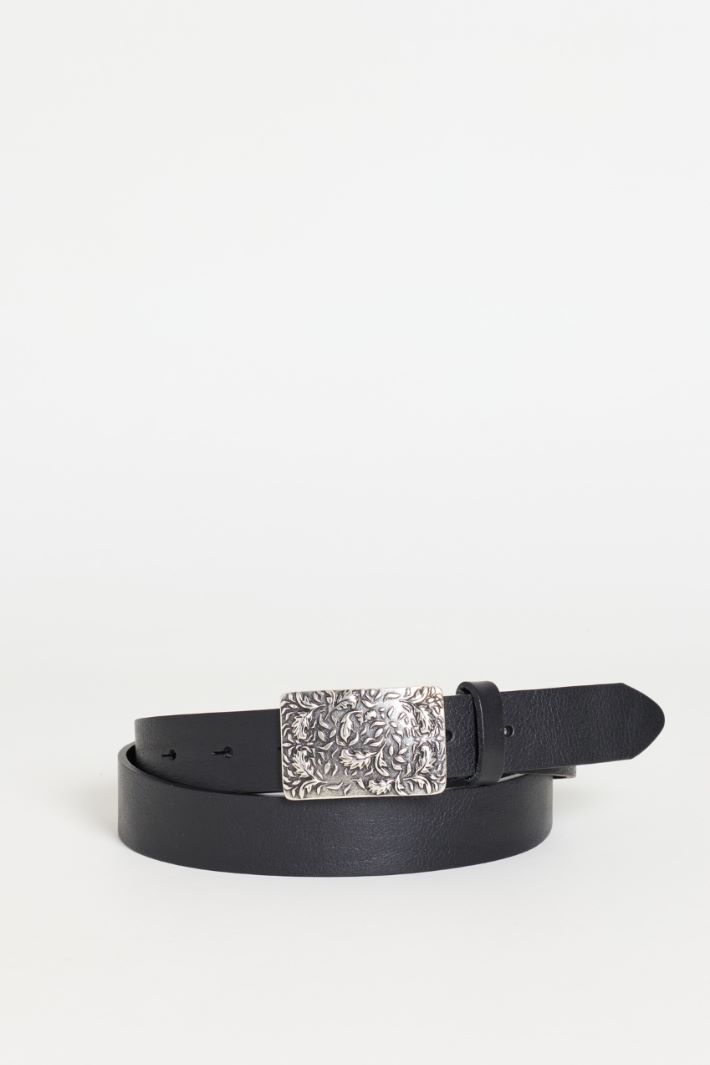 Cintura in pelle con fibbia incisa - NERO - Intrend