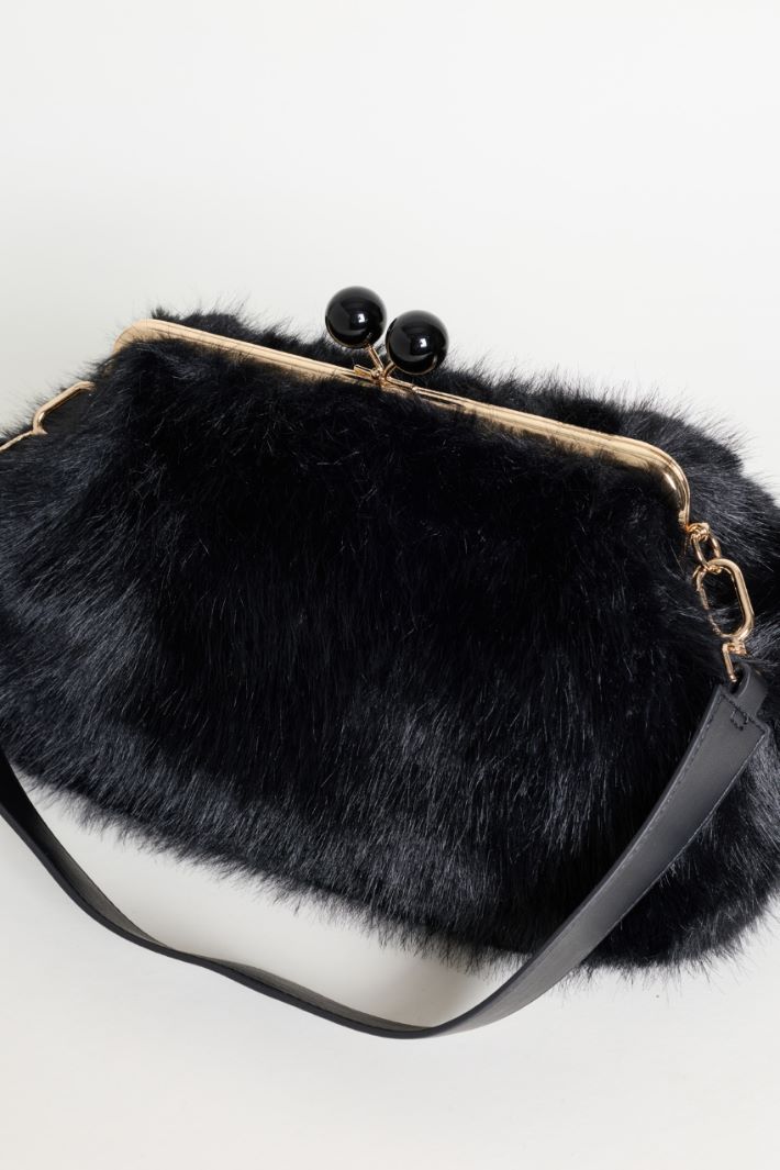 Maxi pochette in tessuto morbido e caldo - NERO - Intrend - 4
