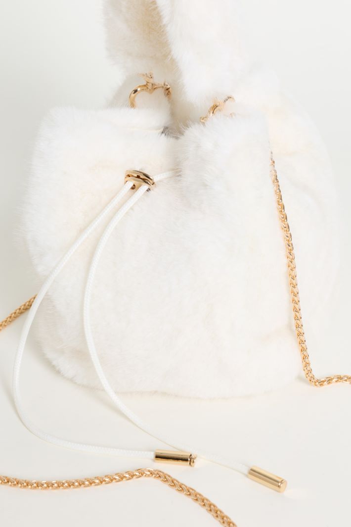 Soft, plush fabric bag - WHITE - Intrend - 4