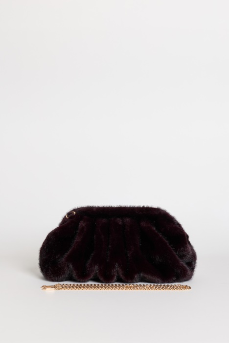 Pochette in tessuto morbido e caldo