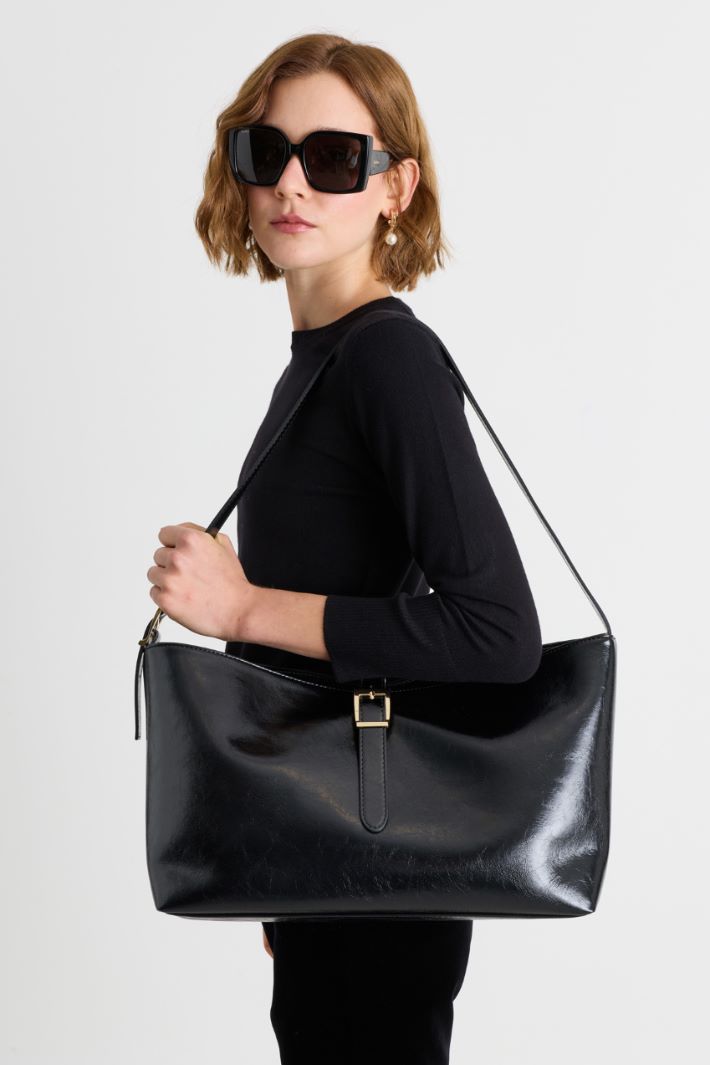 Buckle Strap Bag - BLACK - Intrend - 5