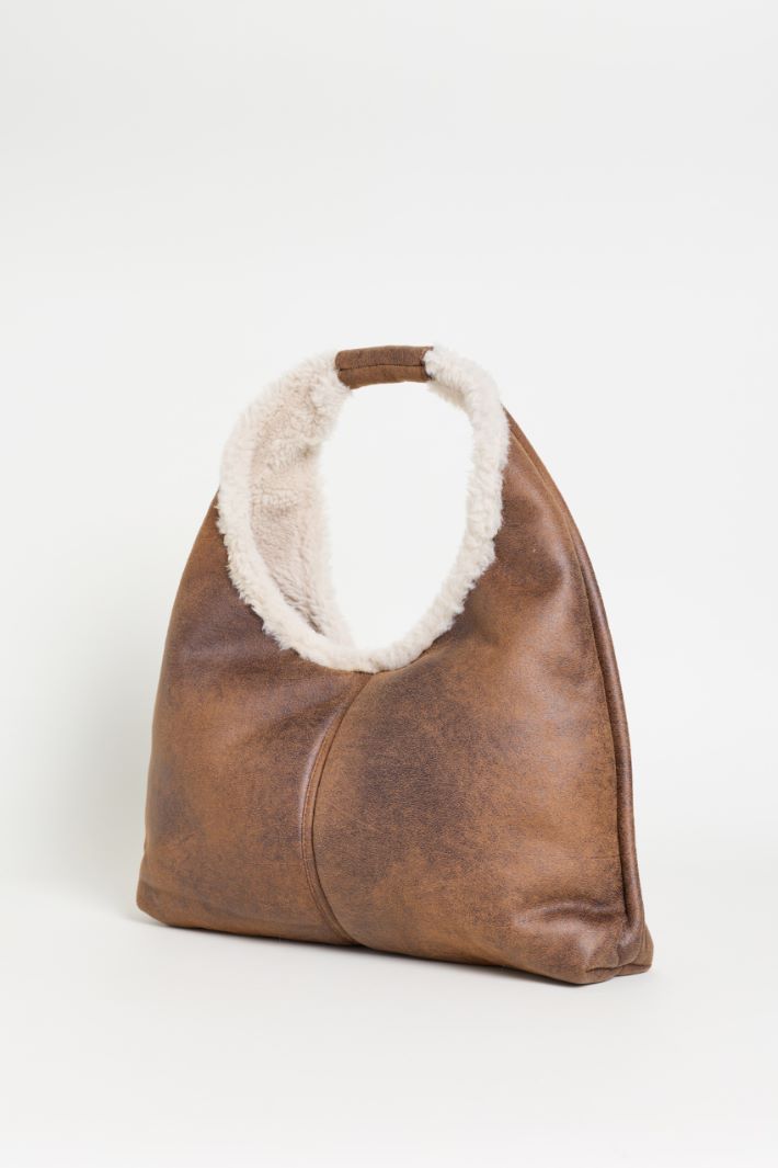 Lined Bag with a Vintage Finish - BROWN - Intrend - 2