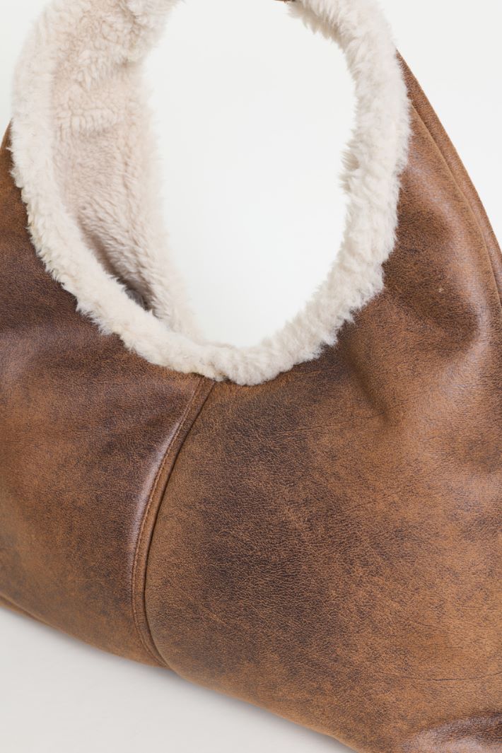 Lined Bag with a Vintage Finish - BROWN - Intrend - 4