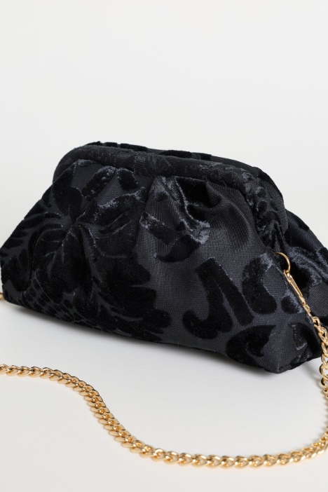 Clutch con motivo jacquard