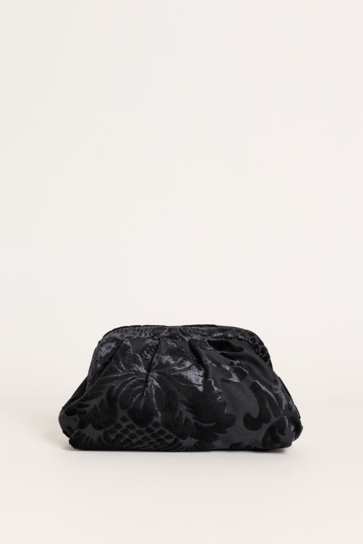 Jacquard Clutch - BLACK - Intrend
