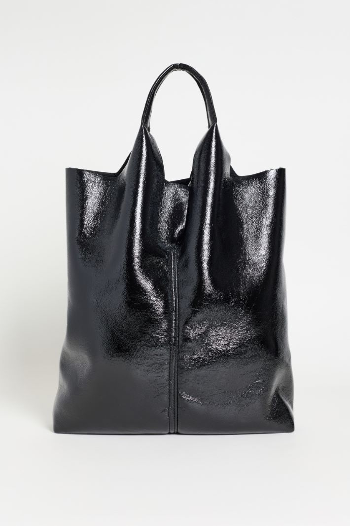 Coated Fabric Shopper - BLACK - Intrend