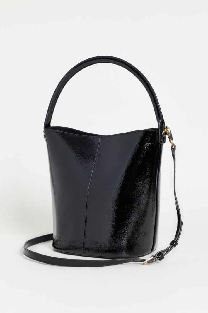 Patent Leather Bucket Bag - BLACK - Intrend - 2