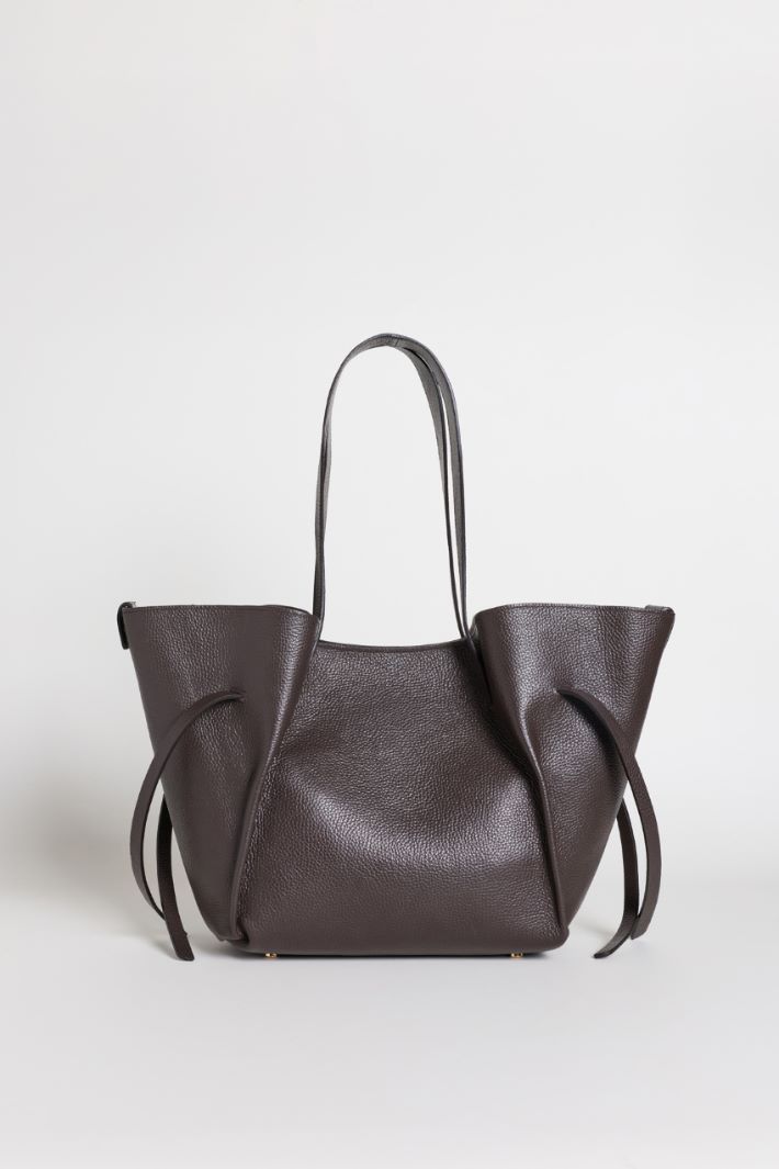 Leather trapeze bag - BROWN - Intrend