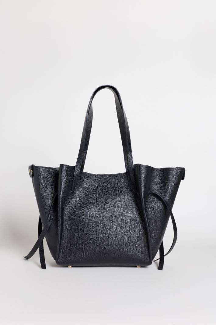 Leather trapeze bag - BLACK - Intrend