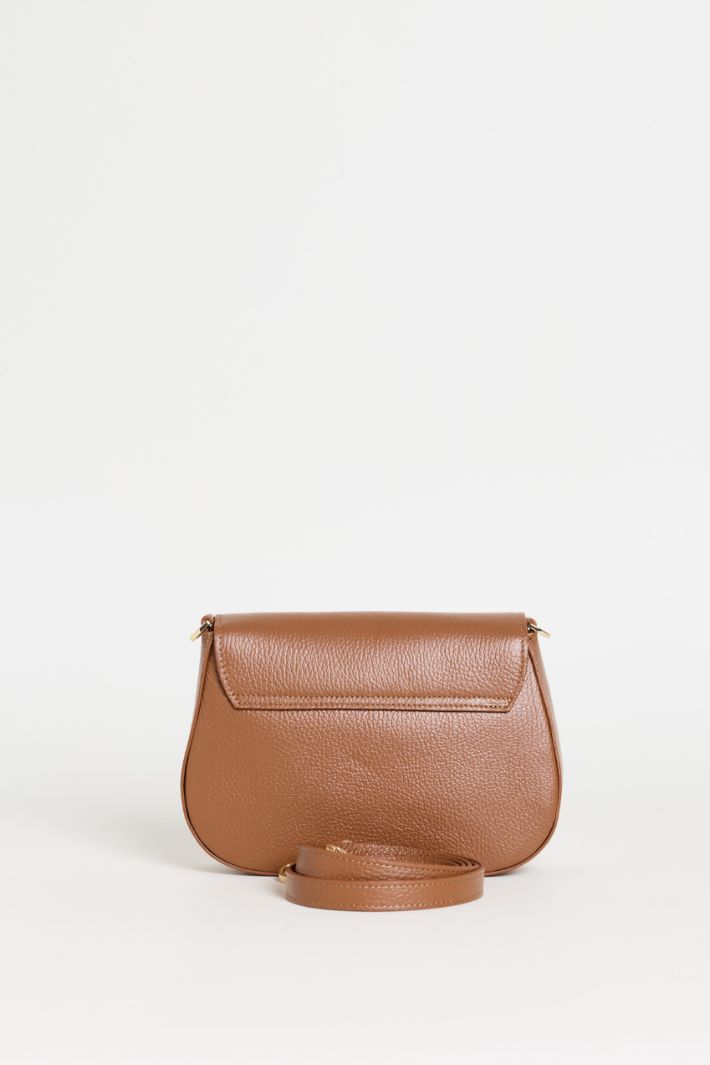 Tumbled leather shoulder bag - BROWN - Intrend - 3