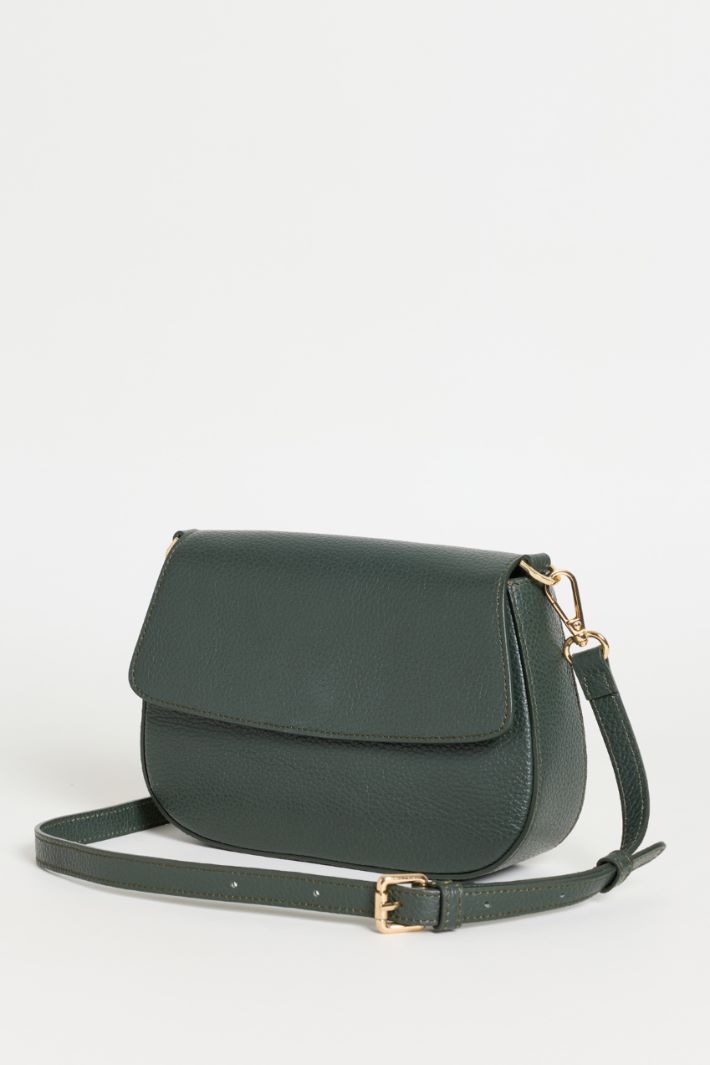 Tumbled leather shoulder bag - GREEN - Intrend - 2