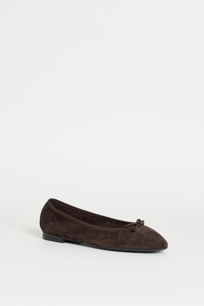 Ballerine in pelle scamosciata - MARRONE - Intrend - 2