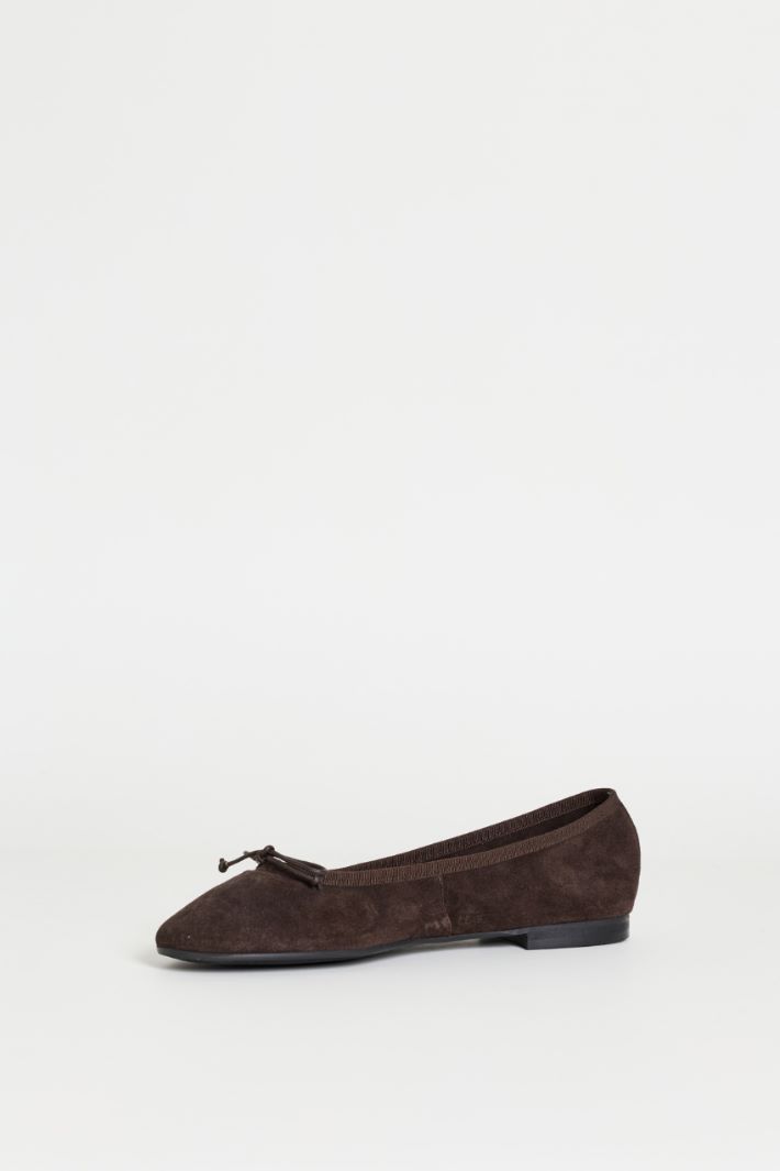 Ballerine in pelle scamosciata - MARRONE - Intrend - 3