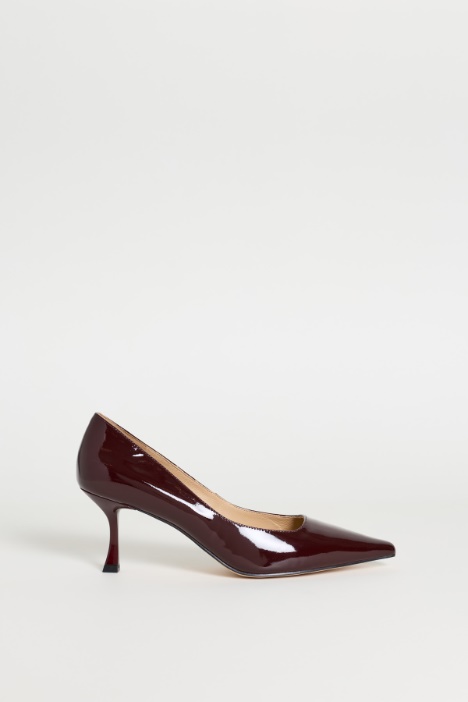 Patent Leather Court Shoes - Intrend