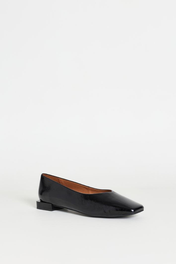 V-cut ballet flats - BLACK - Intrend - 2