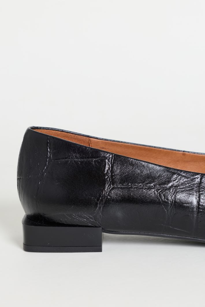 Lederballerinas mit Krokoprägung - SCHWARZ - Intrend - 4