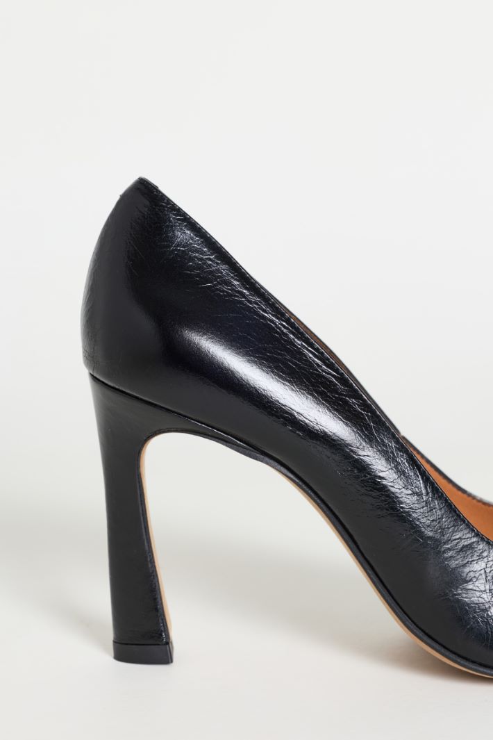High-Heeled Court Shoes - BLACK - Intrend - 4