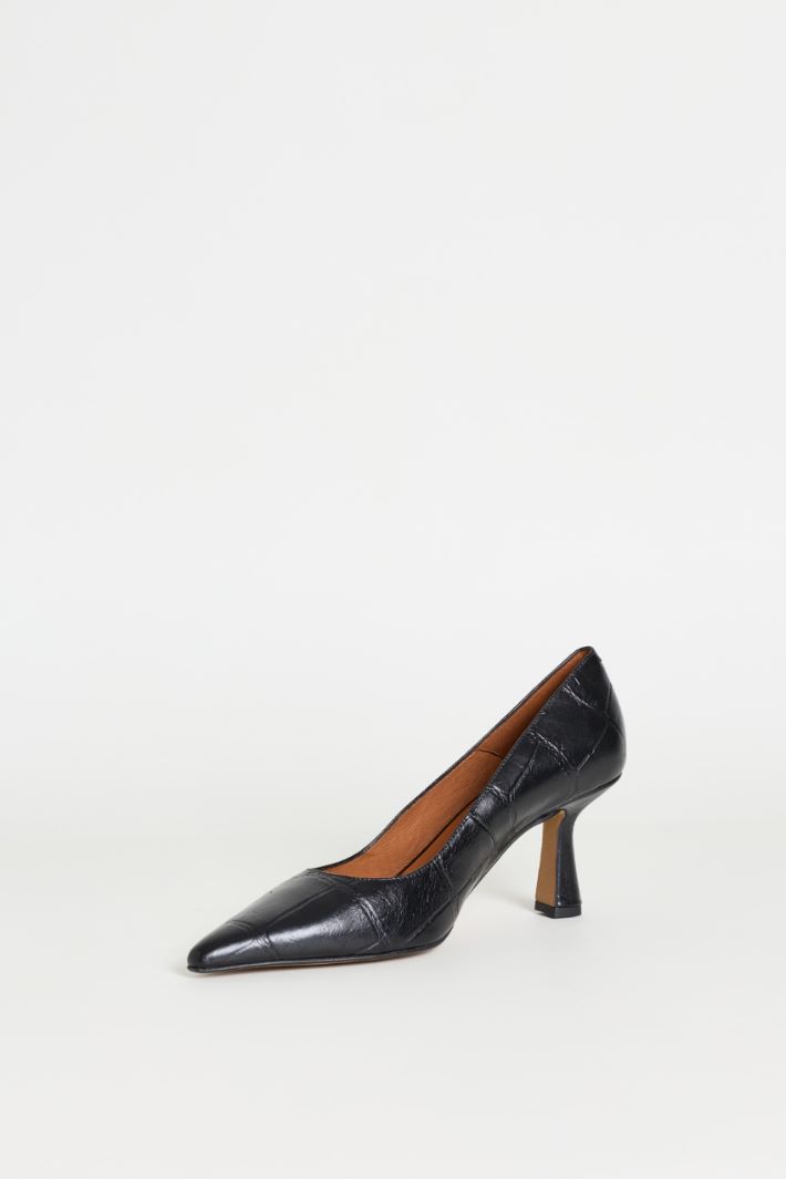 Croc-effect leather pumps - BLACK - Intrend - 3