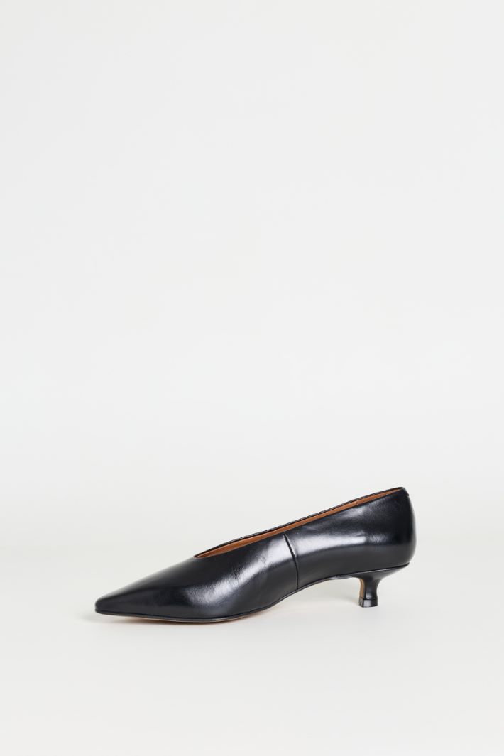 Low-Heeled Court Shoes - BLACK - Intrend - 3