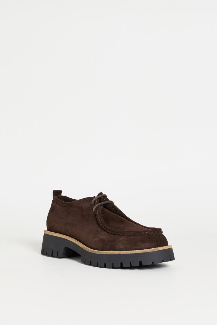Suede lace-ups - BROWN - Intrend - 2