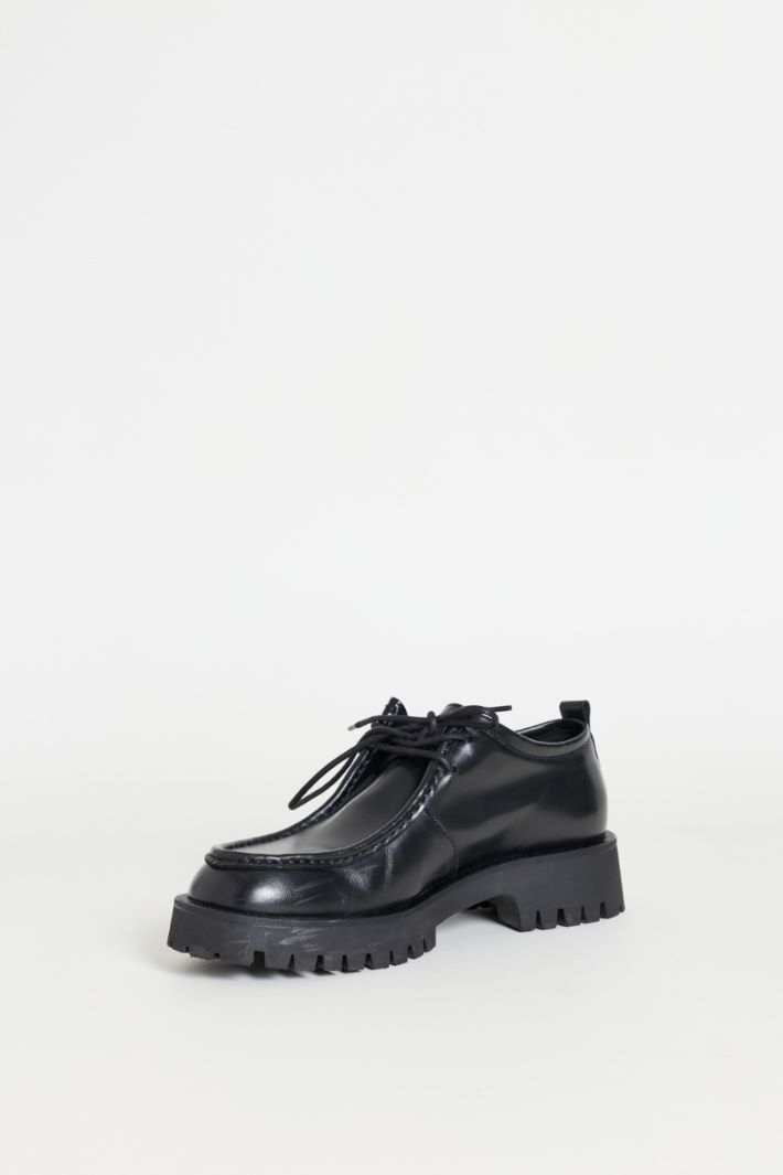 Stringate in pelle - NERO - Intrend - 3
