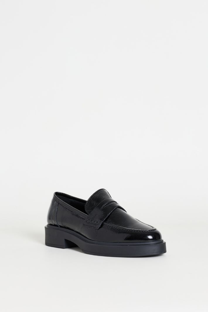 Polished leather loafers - BLACK - Intrend - 2