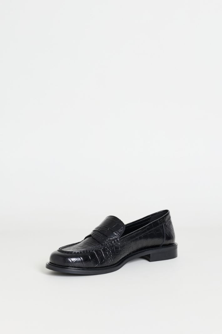 Croc-embossed leather loafers - BLACK - Intrend - 3