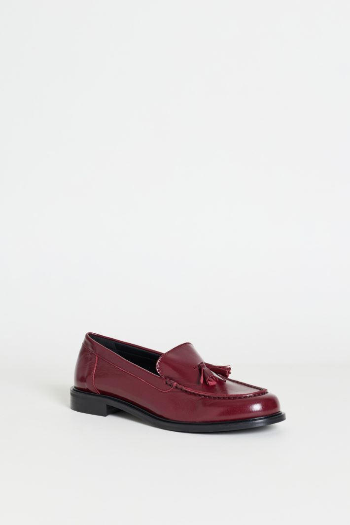 Mocassini in pelle con nappe - BORDEAUX - Intrend - 2