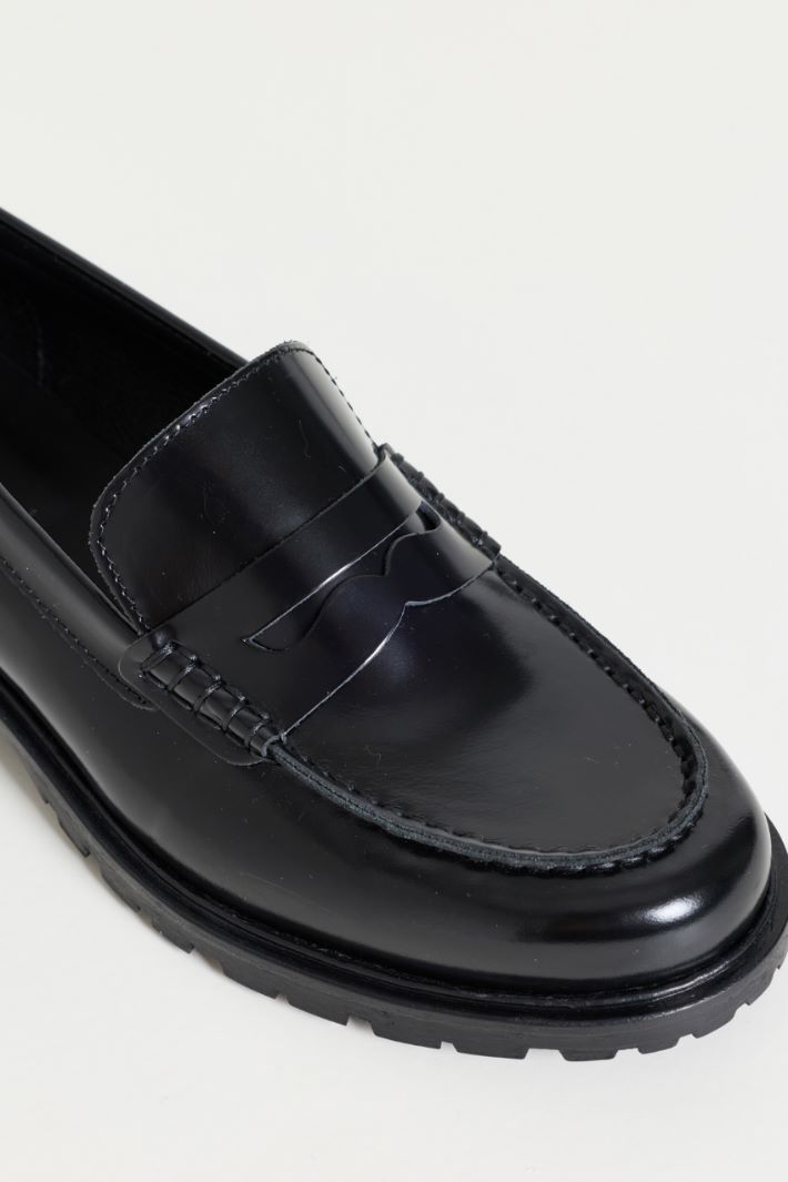 Mocassino in pelle liscia - NERO - Intrend - 4