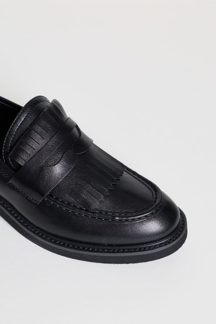 Fringed Loafers - BLACK - Intrend - 4
