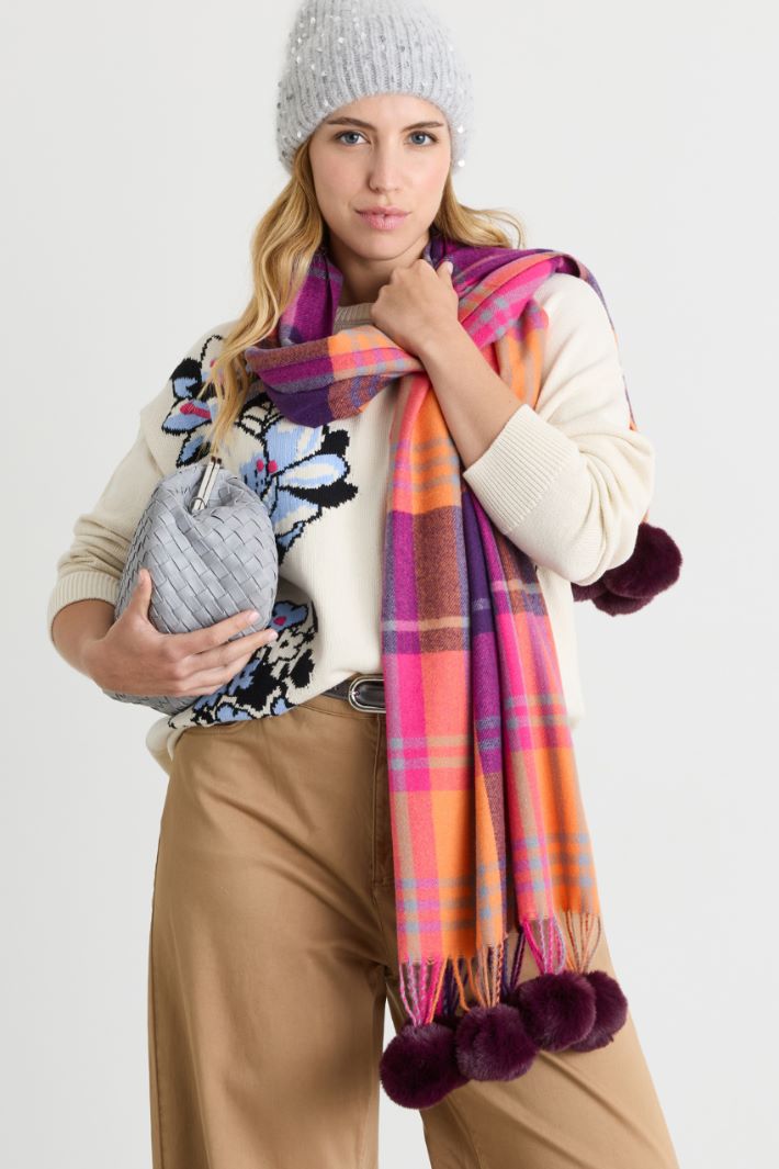 Pom-pom scarf - PURPLE - Intrend - 2