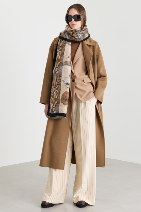 Stola con motivo jacquard