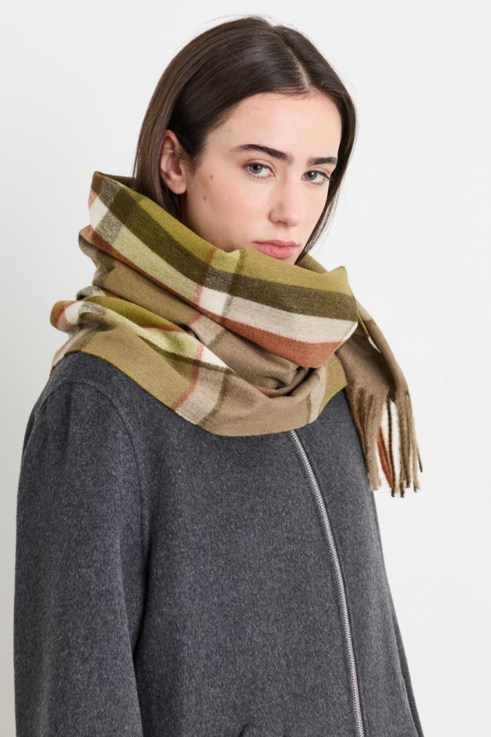 Sciarpa con frange - VERDE - Intrend - 2