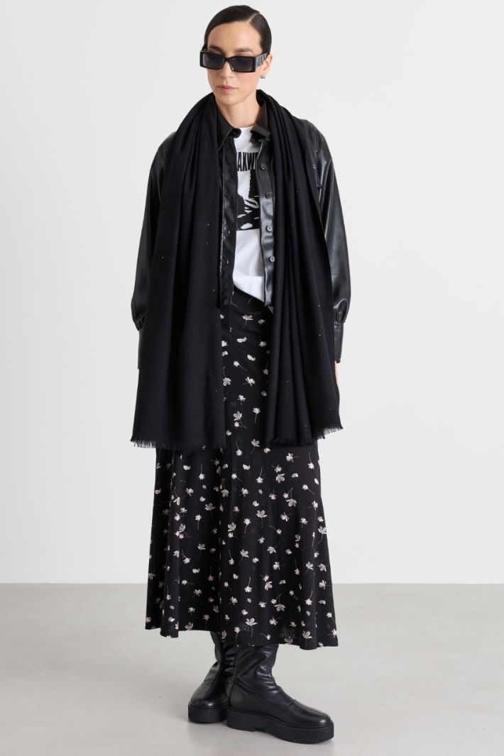 Lightweight stole - BLACK - Intrend - 2