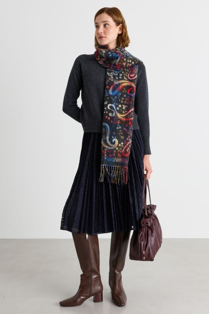 Pure Viscose Scarf - BLACK - Intrend