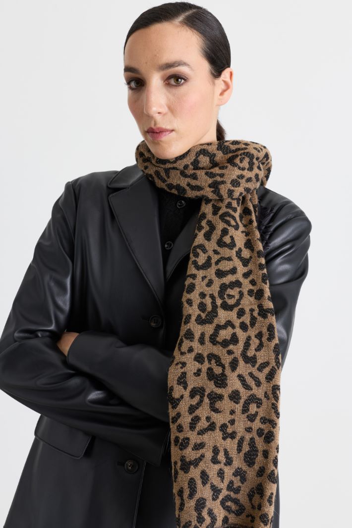Jacquard stole - ANIMAL - Intrend - 2