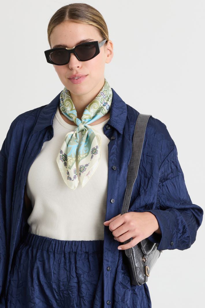 Silk Scarf - LIGHT BLUE - Intrend - 2