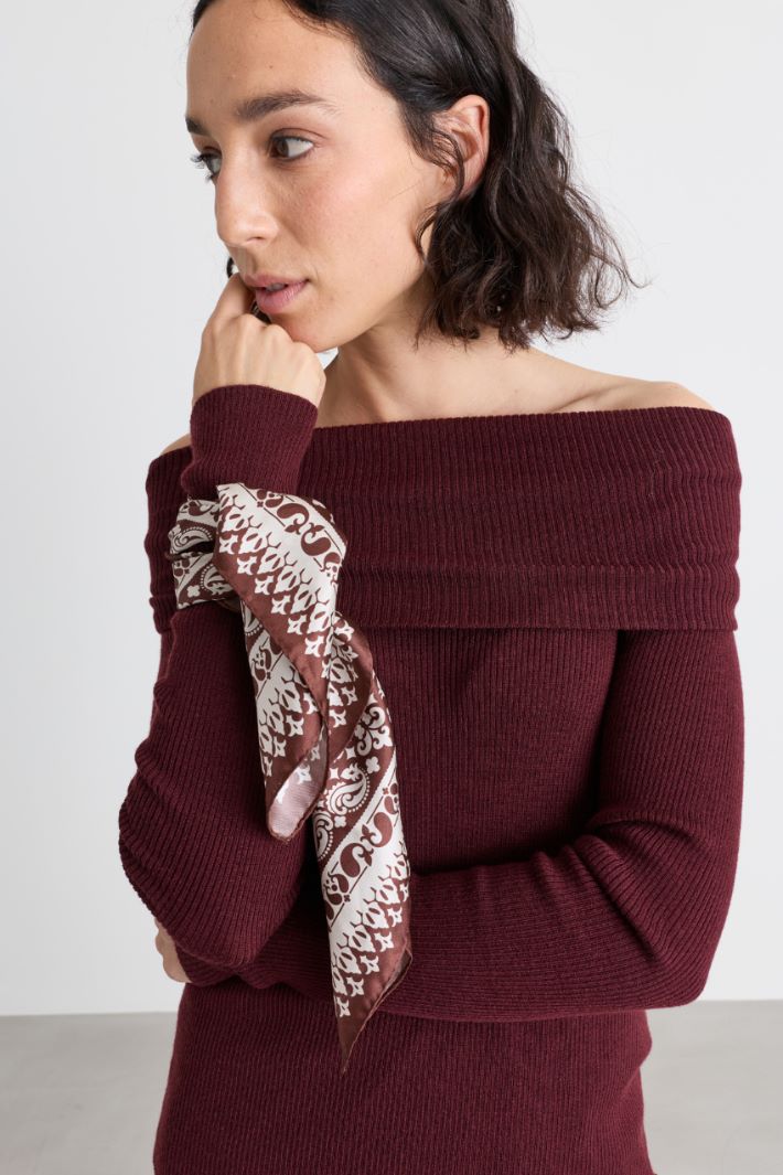Pure silk scarf - BROWN - Intrend