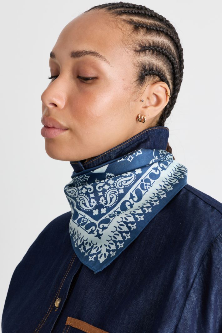Pure silk scarf - BLUE WHITE - Intrend - 2
