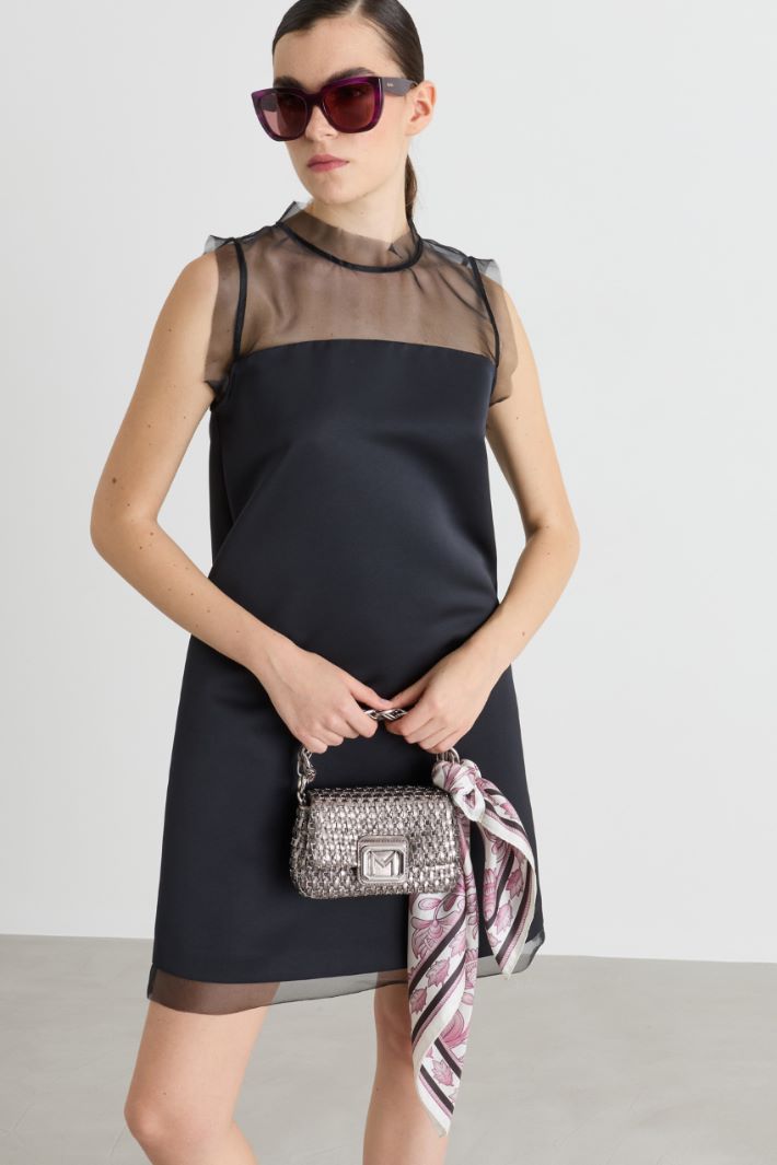 Silk scarf - PINK - Intrend - 2