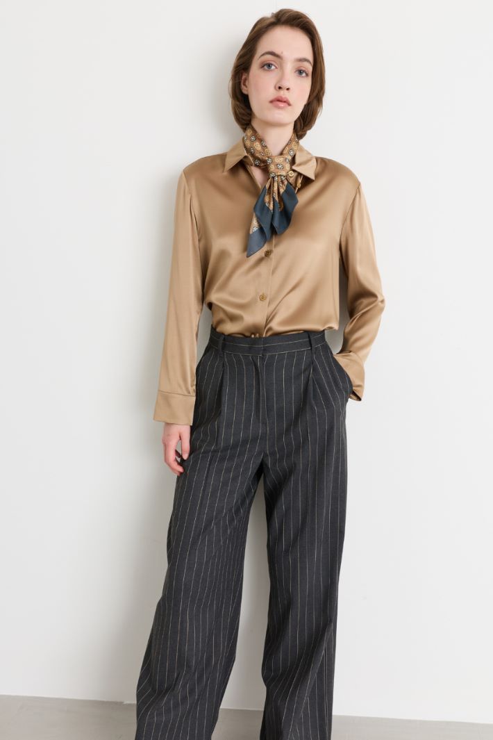 Silk scarf - CAMEL GREEN - Intrend - 2